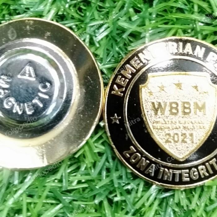 Pin | Pin Wbbm Magnet