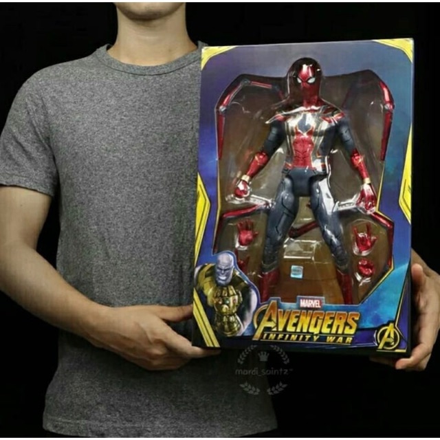 Figure Spiderman invinity war Jumbo 38 CM
