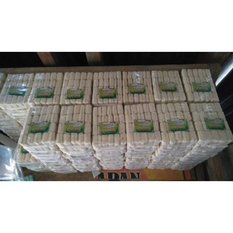 

Satu kacang ijo asli