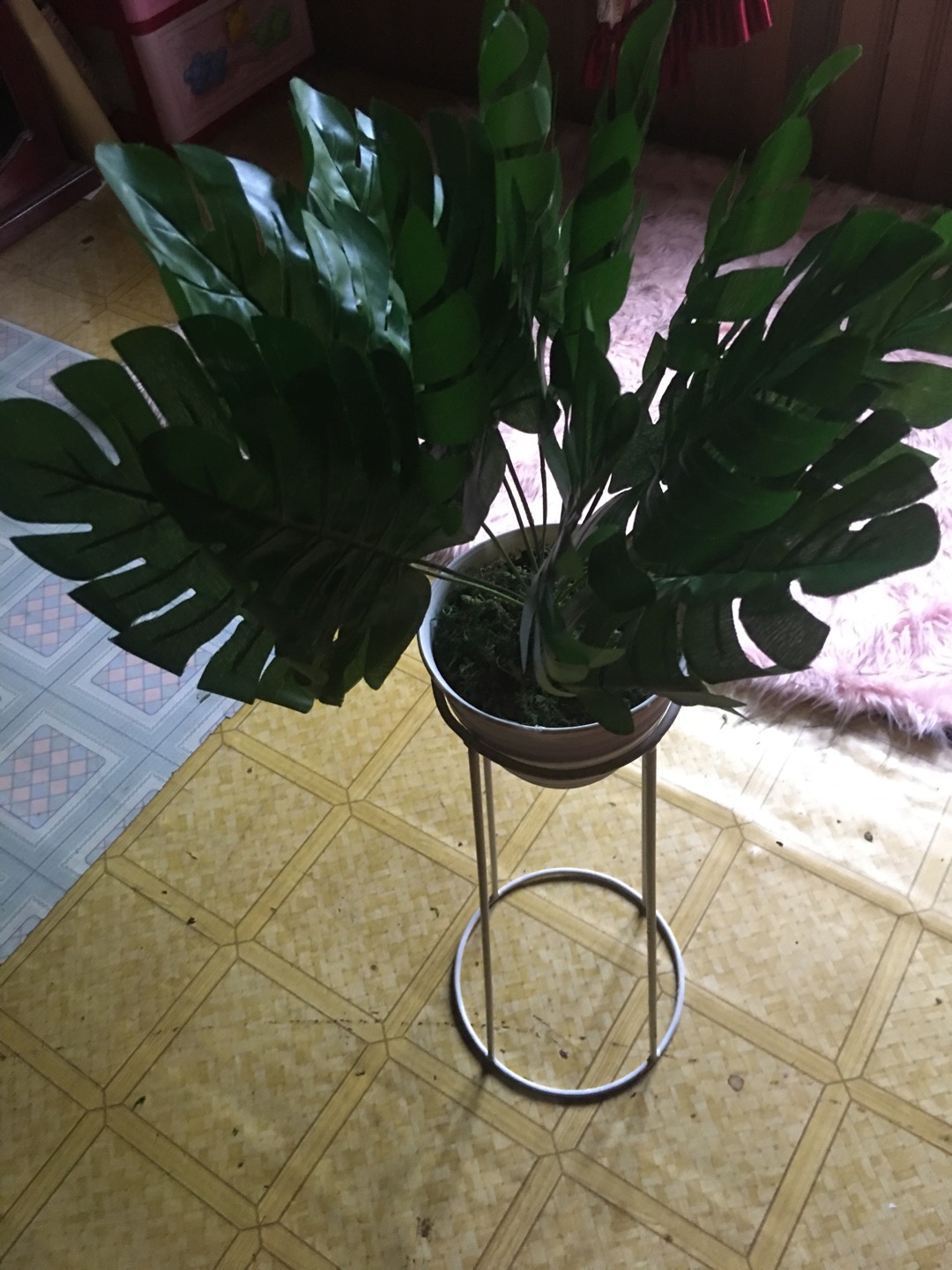 Ariani1318 Set Bunga Plastik Daun Monstera Dengan Pot Plastik Tawon Dekorasi Rumah Shabby Chic