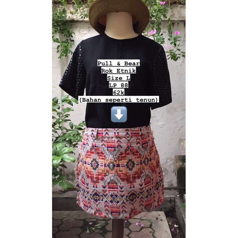 Pull & Bear Bohemian Skirt