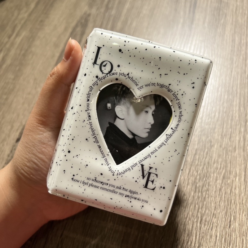 preloved collect book 1p @yxu_xne achromatic coco planet sanrio daiso mark lee fansite kolbuk