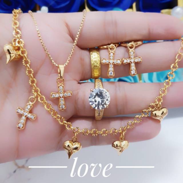 Set salib lengkap dilapisi emas 18 k