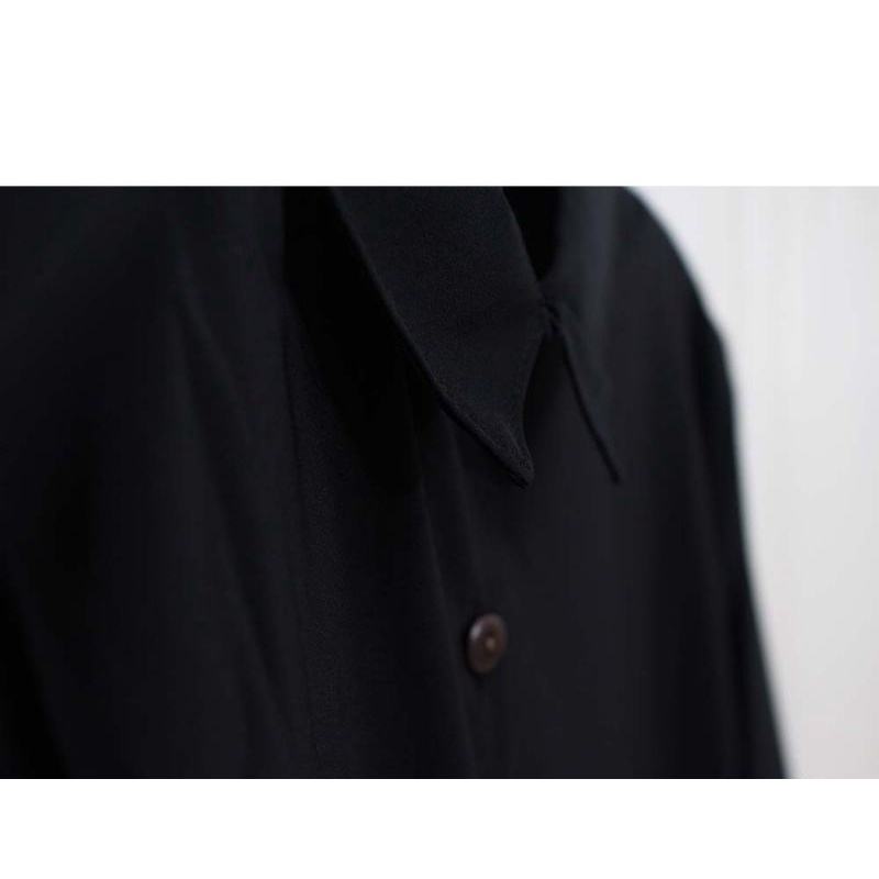 Tunik Hitam Putih Polos Crinkle Airflow Full Kancing Premium