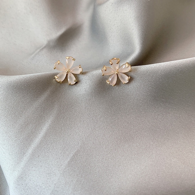Korea sederhana semua yang sesuai dengan petite anting-anting lucu bunga segar anggun online influen