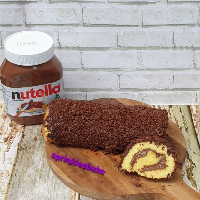 

Bolu gulung nutella ceres ( Small )