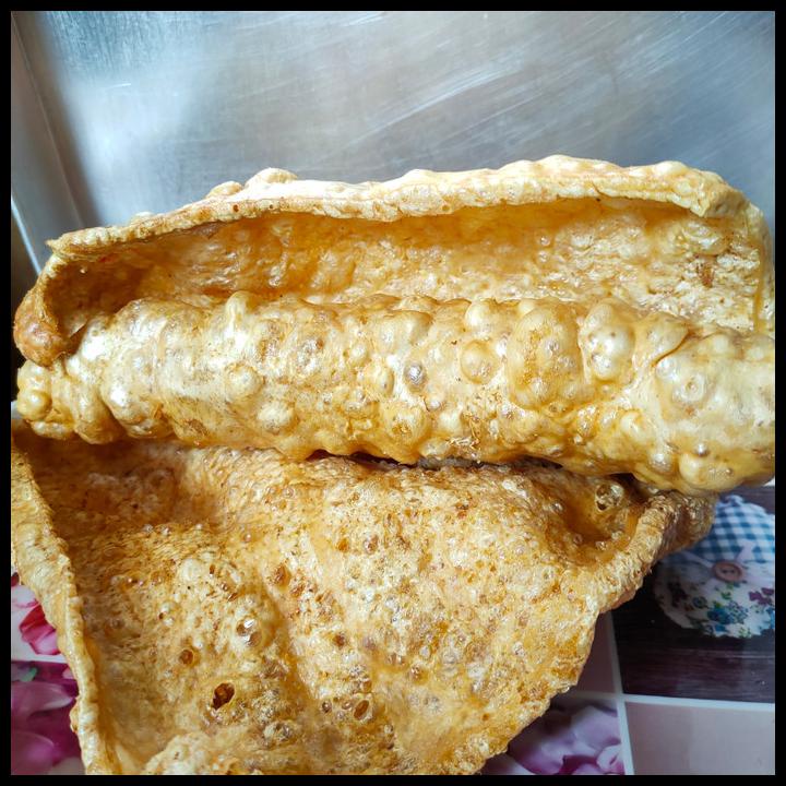 

Krupuk Kulit B2 Babi Cuphi Kwecap