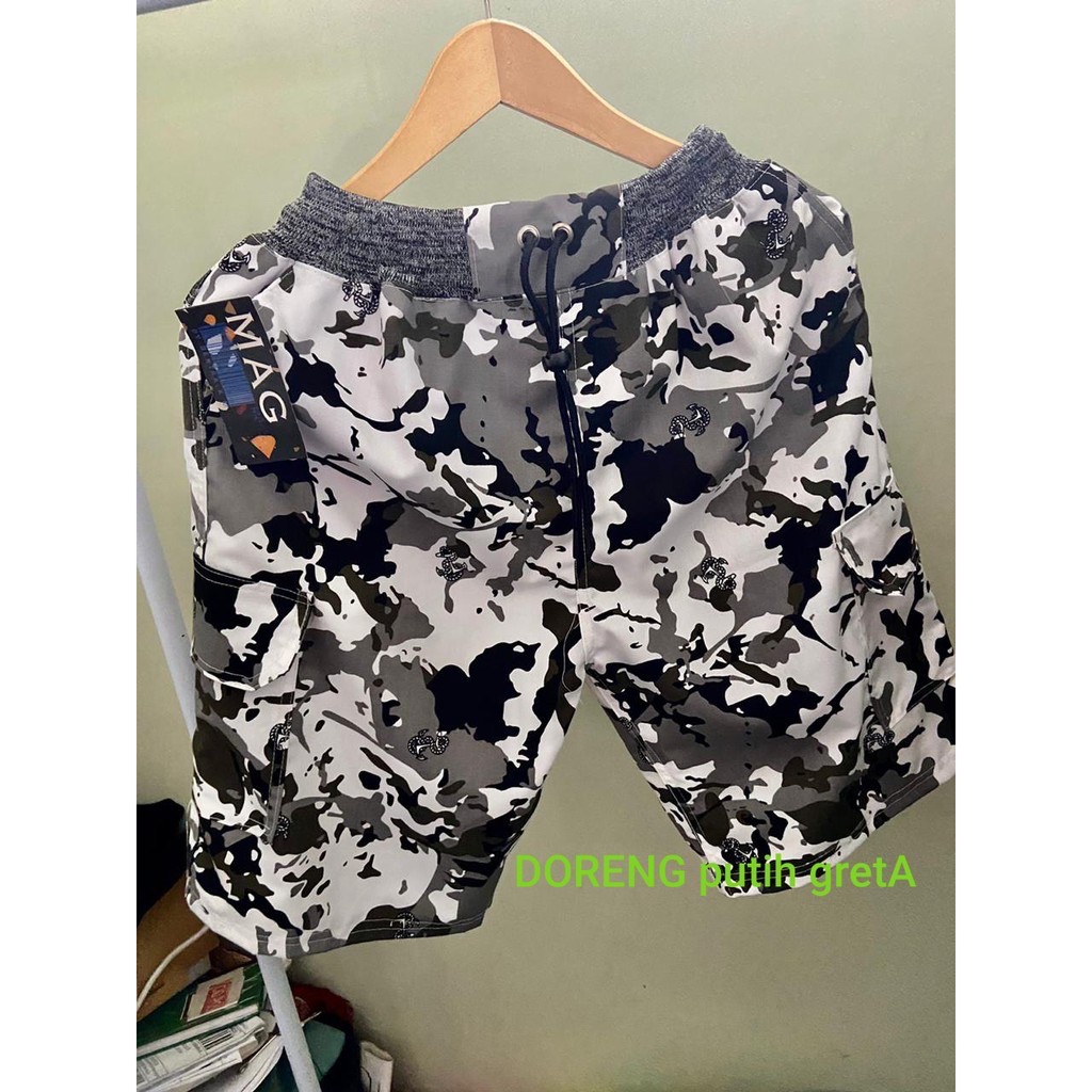 CELANA DISTRO MOTIF ARMY