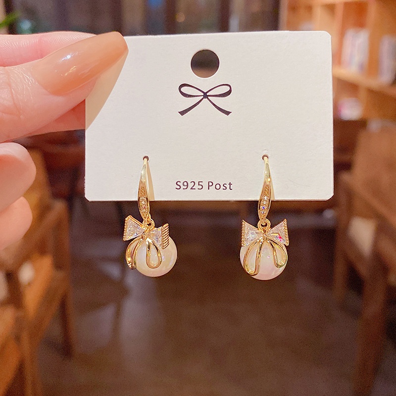 Anting Kait Gantung Bahan Sterling silver 925 Desain Mermaid Hias Mutiara Gaya Mewah Untuk Wanita