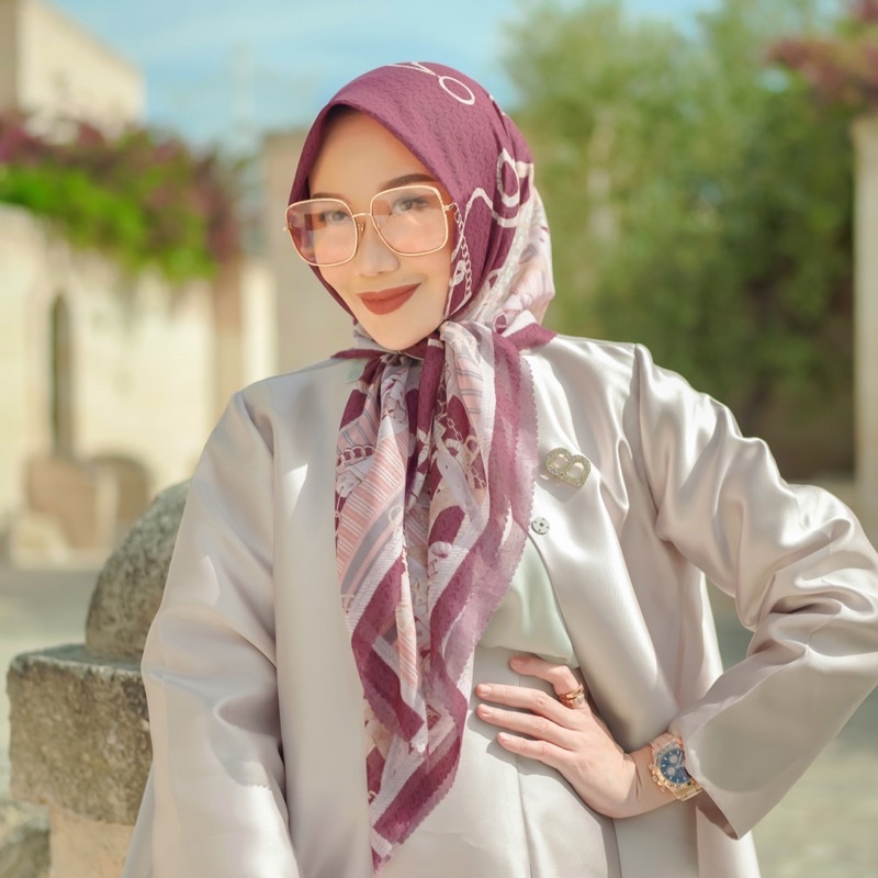 READY BISA GOSEND BUTTONSCARVES CHAIN LA BELLA DSAKS