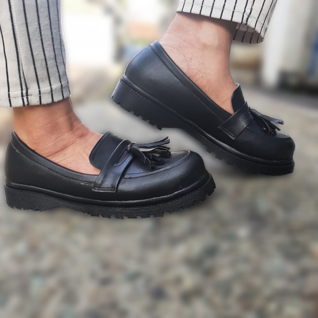 Sepatu docmart wanita sepatu loafers/sepatu best seller /sepatu big size