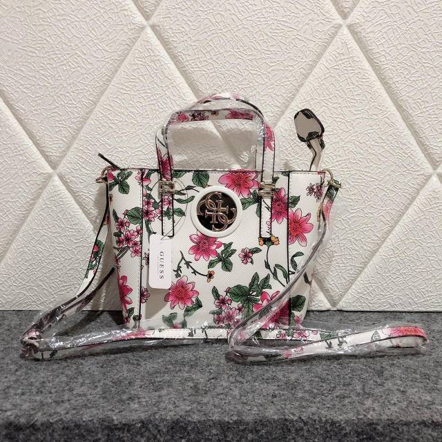 guess open road mini flower bag