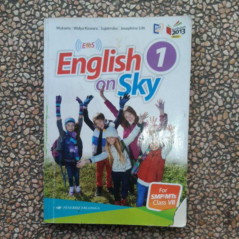 buku English On Sky Smp Kelas 7.8.9 revisi kurikulum 13-On sky 7