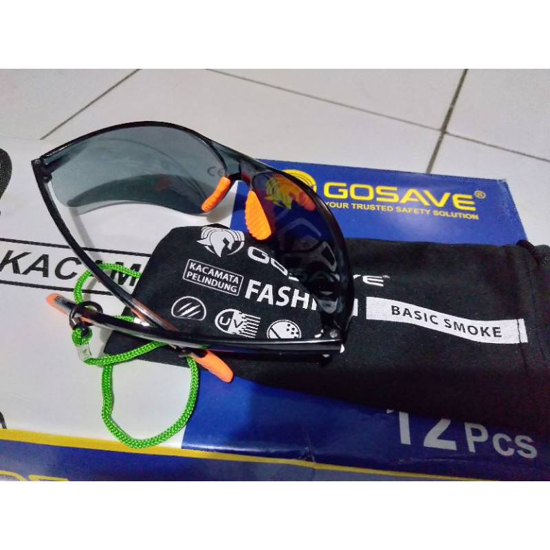 KACAMATA SAFETY HITAM SMOKE GOSAVE ORIGINAL