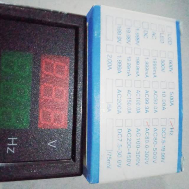 Digital AC Voltmeter Plus Frekuensi Hz