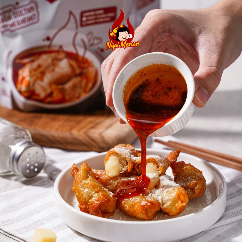 

Pangsit Ayam Keju Nyai Mercon [AGEN RESMI NYAI MERCON MALANG]