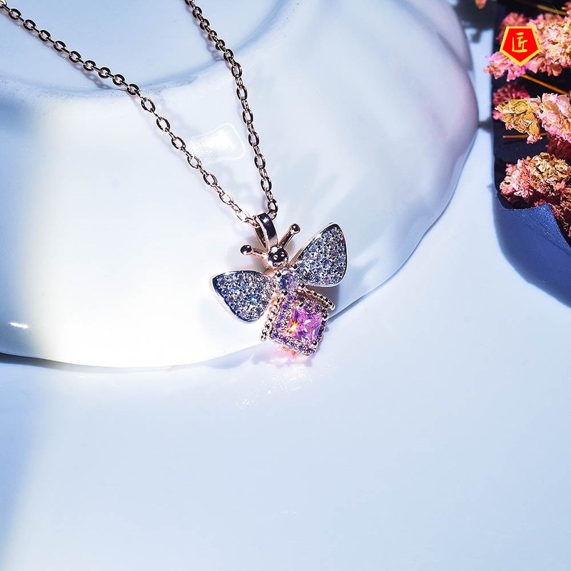 [Ready Stock]Ins Diamond Bee Retro Sexy Pendant Exquisite Necklace