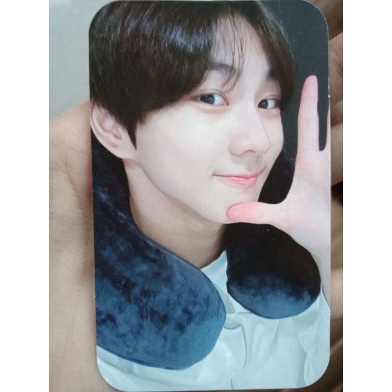 PC neck pillow Jungwon (booked)