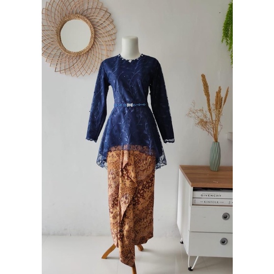 Kebaya pagar ayu lest new