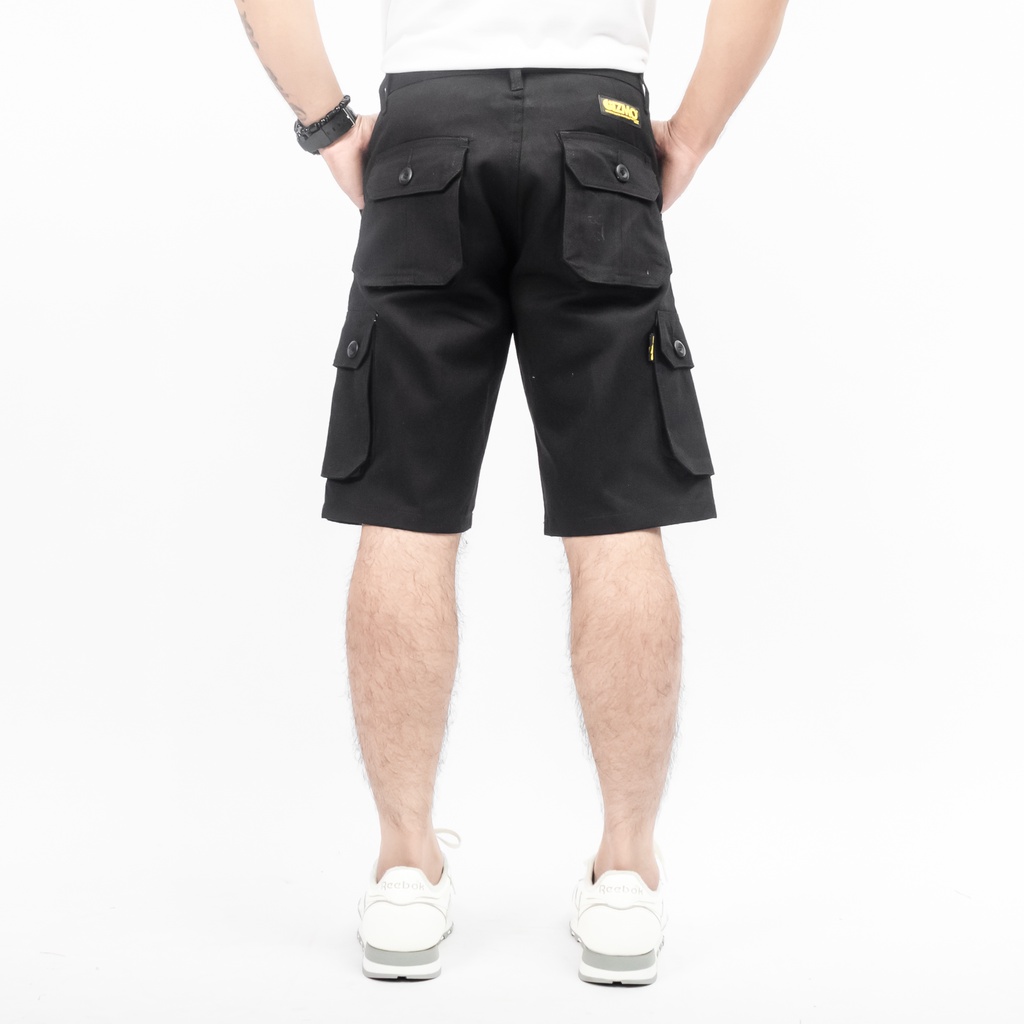 Gizmo Cargo Pendek Hitam Short pants