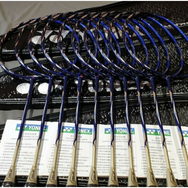 Raket badminton yonex astrox 99 kento momota dan LCW