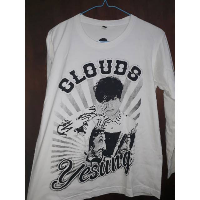KAOS LENGAN PANJANG YESUNG SUPER JUNIOR, HANDBANER, PHOTOCARD, PIN SUJU, STIKER