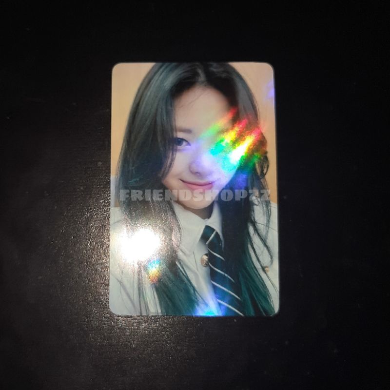 BOOKED YUNA WD SELFIE