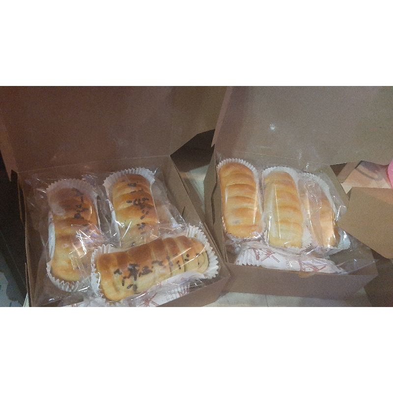 

roti manis /box 6pcs