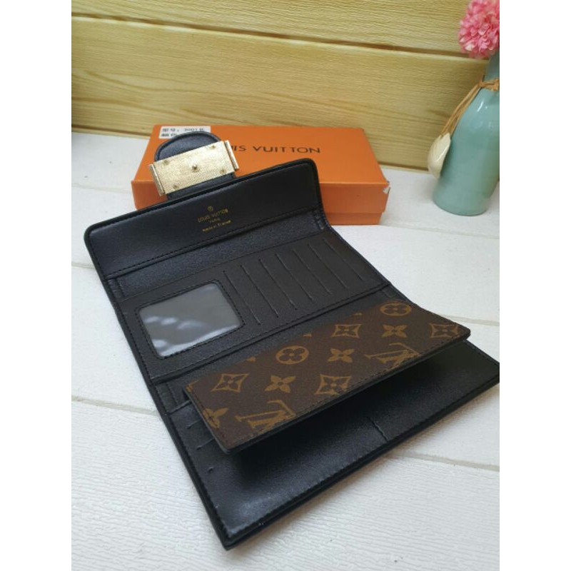 Dompet panjang lipat / dompet lv panjang lipat / dompet lv panjang uk 19,5 x 10 free box