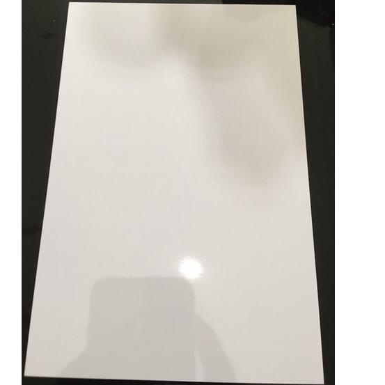 

❅ Kertas PVC bahan tengah 0,46 putih 10 lbr ➵