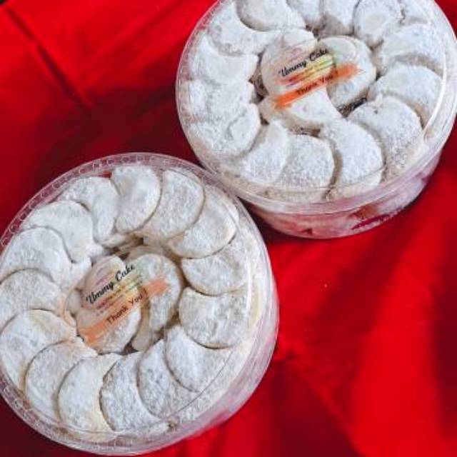 

Kue Putri Salju Keju