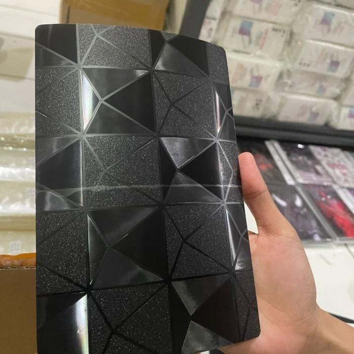 IPHONE 11 11 PRO 11 PRO MAX ANTI GORES BELAKANG SKIN GLITTER CUBE GARSKIN ANTI JAMUR MOTIF 3D KOTAK TRANSPARAN