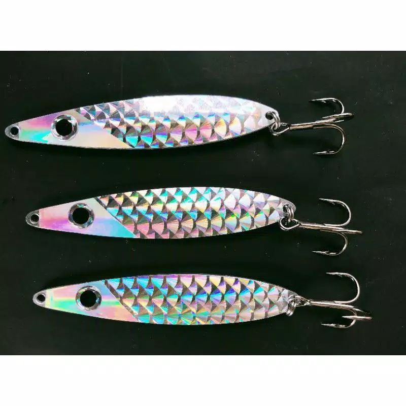 spoon 78gr mata 3D umpan tengiri