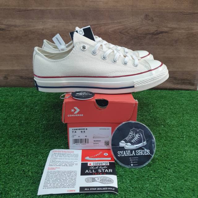 sepatu converse cream