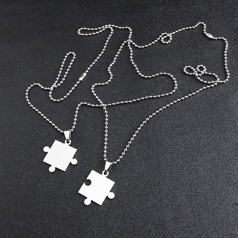 Kalung Liontin Puzzle Bahan Titanium Untuk Pria