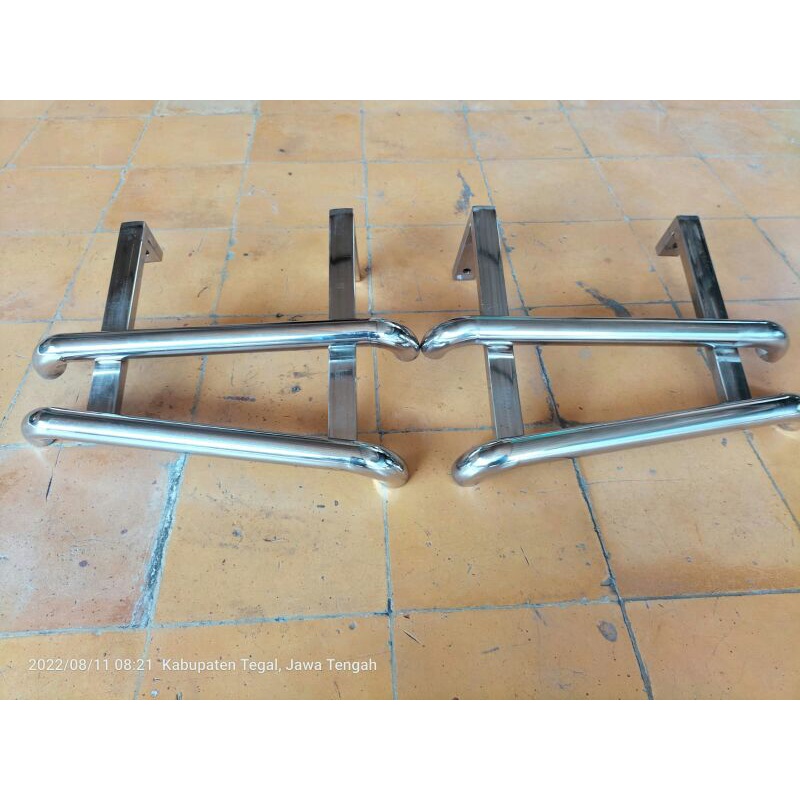 Pengaman samping belakang ban futura pick up