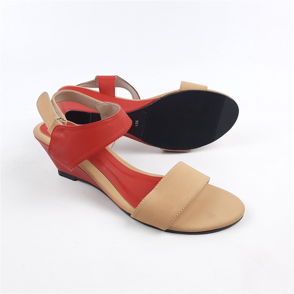 Sandal Wanita Wedges Justmine 901 (36-40)