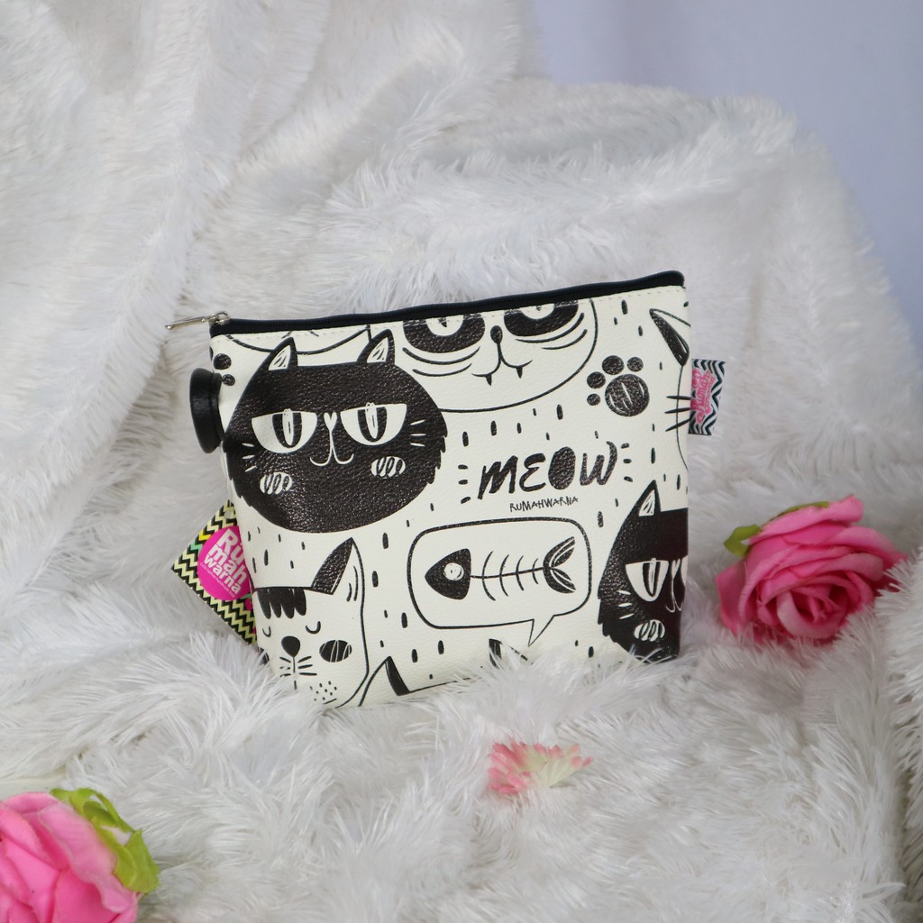 

RUMAH WARNA|| Pouch Lynn Cat 1