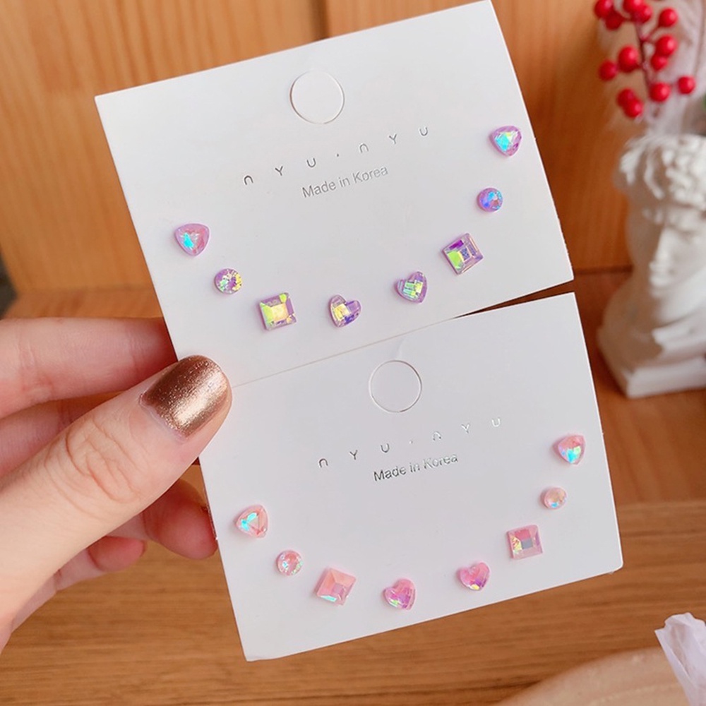 4 Pasang Anting Tusuk Zircon Bentuk Hati Mini Berkilau Warna-Warni Untuk Wanita