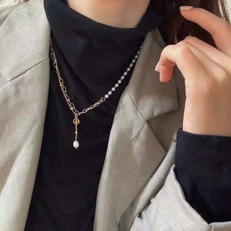 Kalung Rantai Klavikula Hias Mutiara Bahan Alloy Gaya Vintage