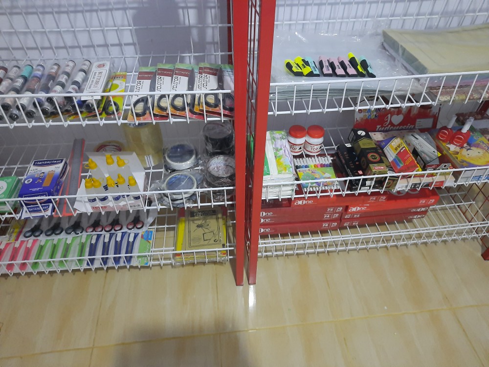 Gunting Sedang Junior 6 Inchi (best Seller)