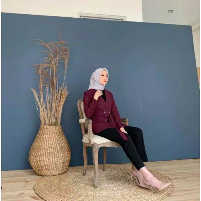 Victoria Blazer Gonegani