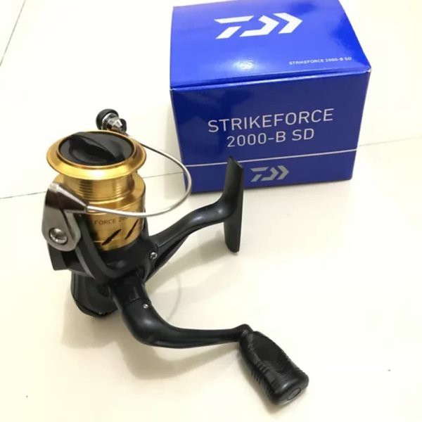 Rel Rell Reel Daiwa Strikeforce 2000 - B SD Katrol Pancing Alat Pancing Gulungan Pancing