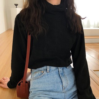  Kaos  T Shirt Wanita dengan Model Kerah  Tinggi  Lengan 