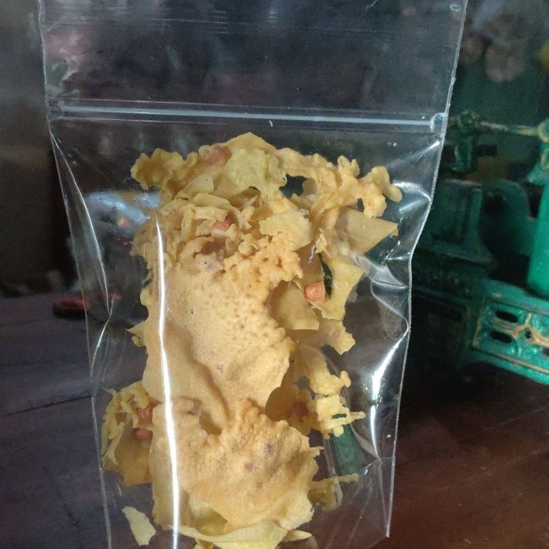 

Rempeyek Kacang