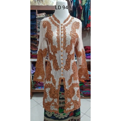 sulam usus lampung ukuran L coklat susu.