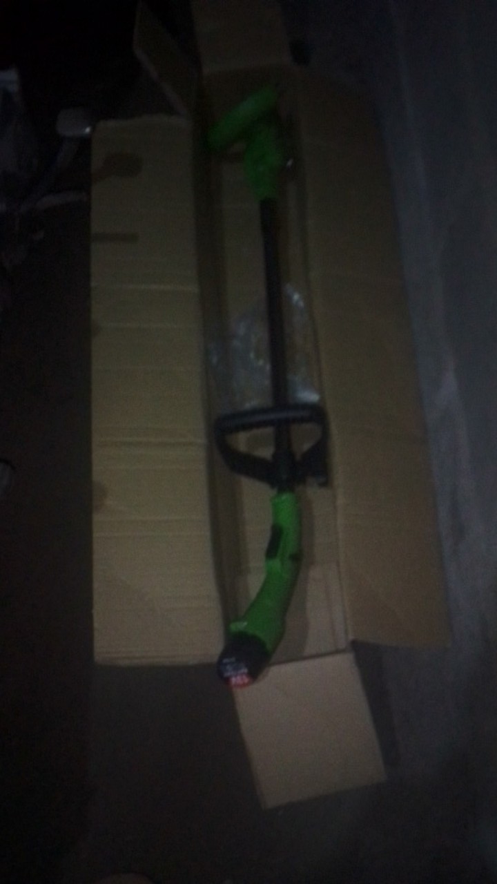 Mesin Potong Rumput Padi Uchiha Uciha Brush Cutter Cordless Baterai Tanpa Kabel