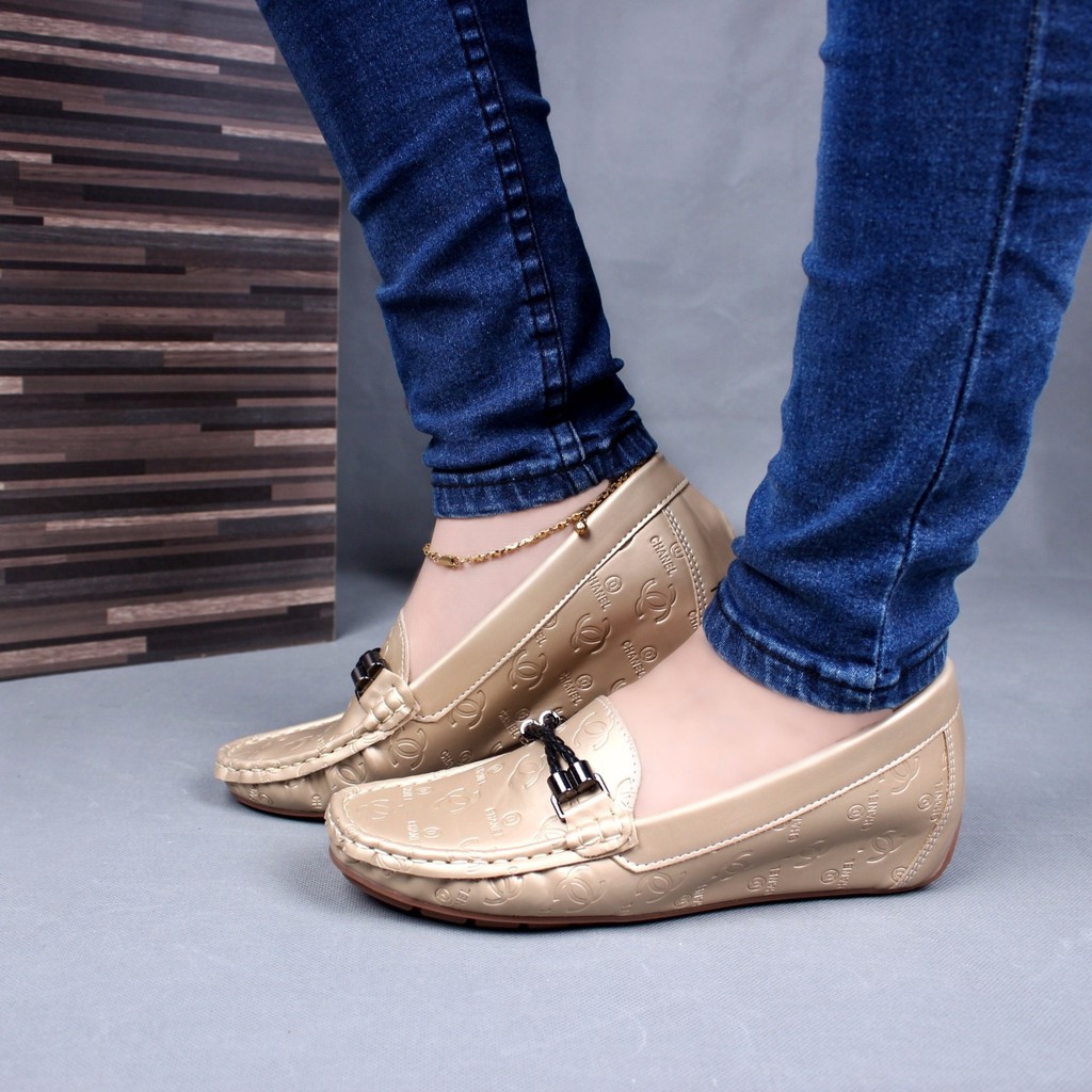 Sepatu Chanel Felicity Wedges Flats M215 /  50504