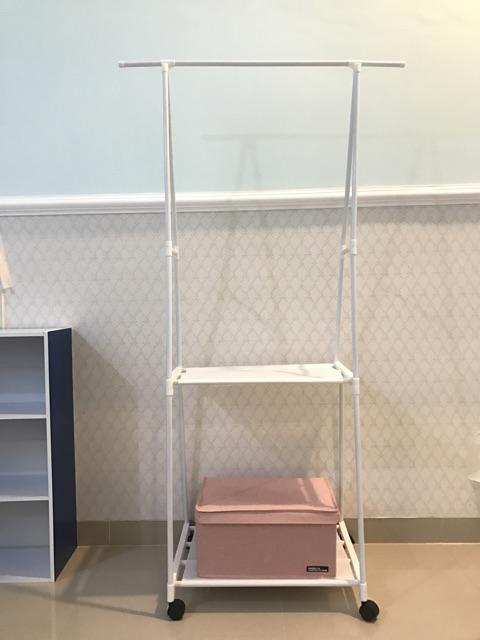 Triangle Stand Hanger  Dgn 4 Roda