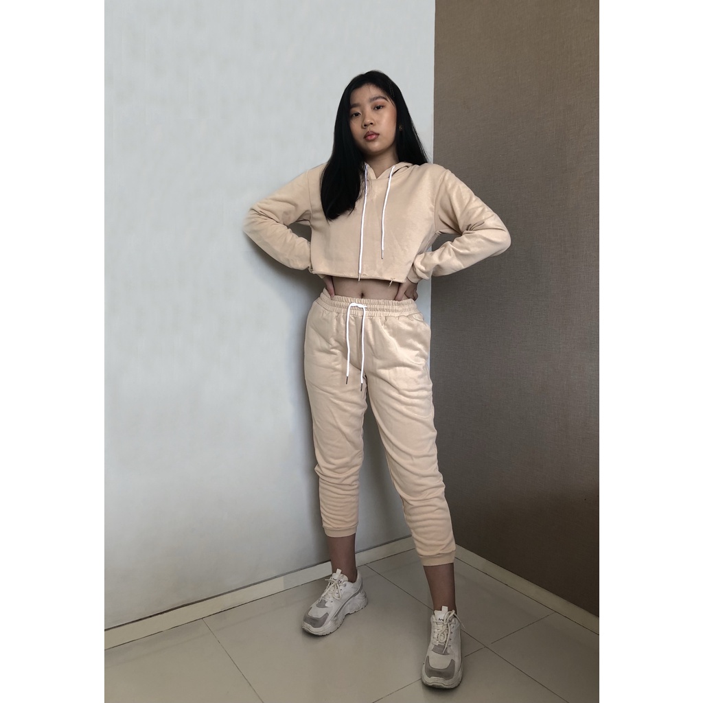 Sorella Boutique Dupe : Cropped Hoodie and Sweatpants set